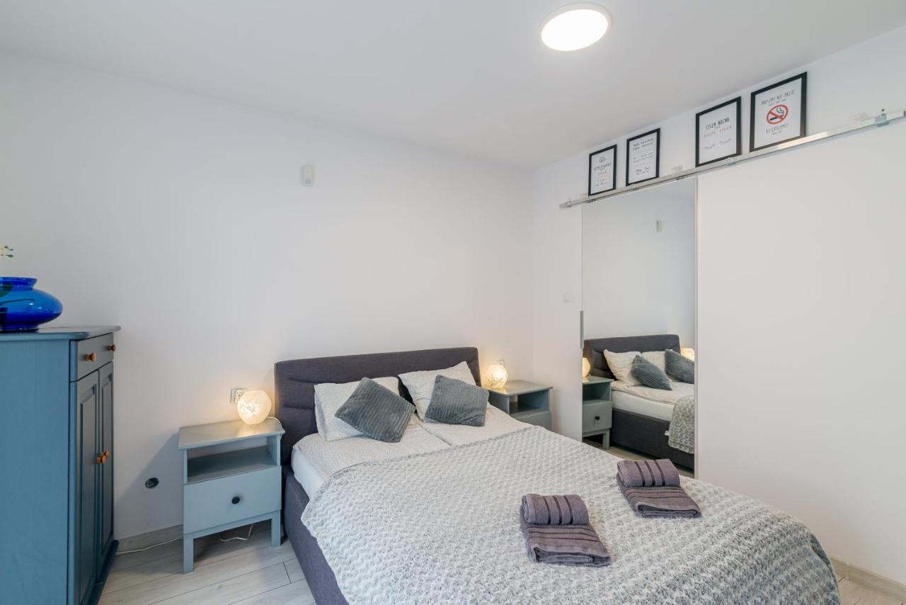 Apartamento Studio I Pokoje I Pokoje Z Lazienkami Gdansk Exterior foto